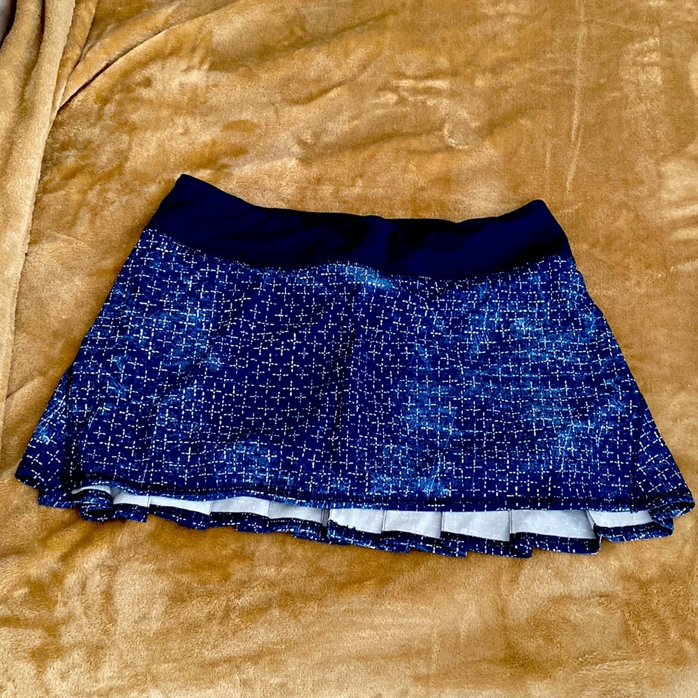 Lululemon Athletica Pleated Skirt